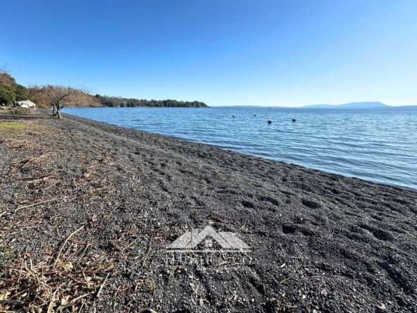 sitio-orilla-lago-pucon-004