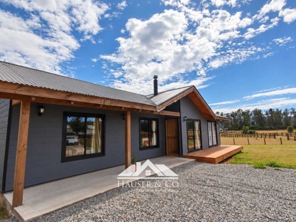 Casa Country Villarrica con vista al volcán