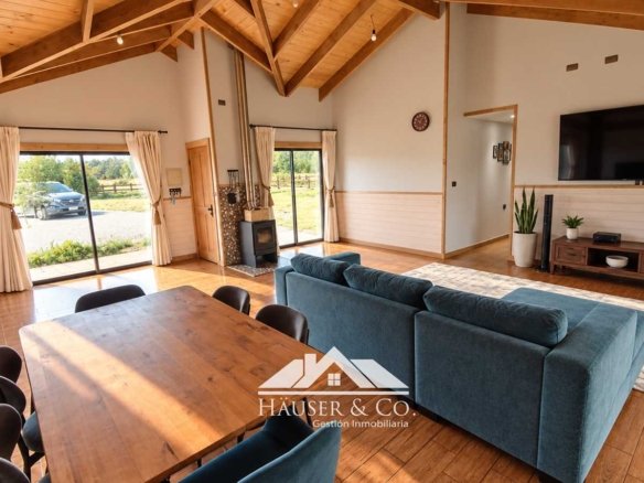 Casa Country Villarrica con vista al volcán