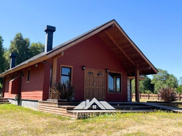 Casa Country Villarrica con vista al volcán